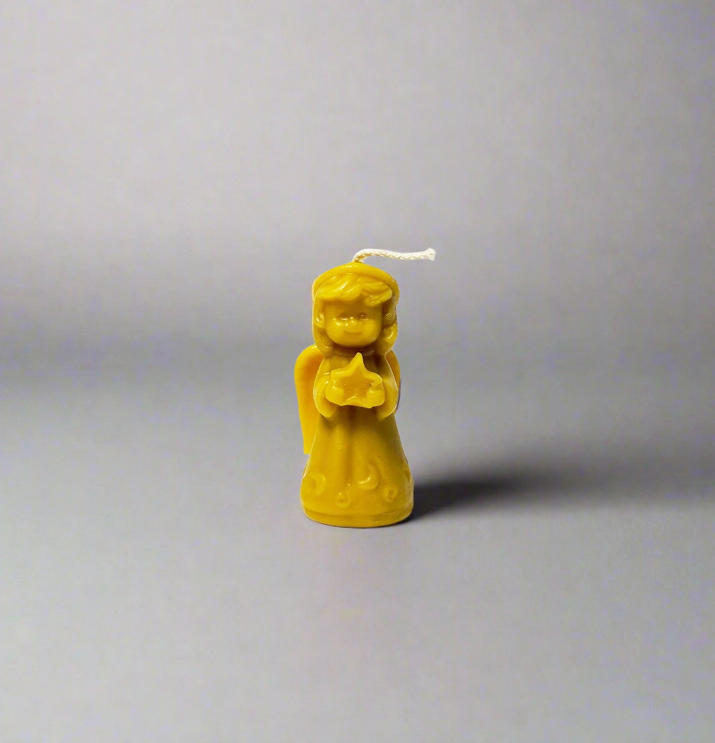 Natūrali vaško žvakė - angelas