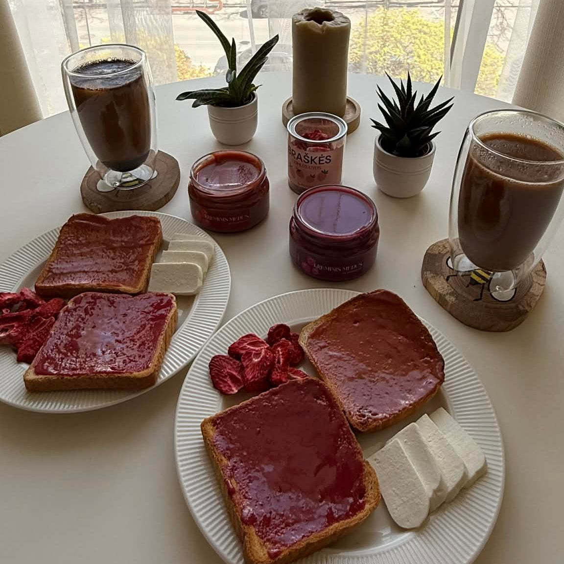 Medaus su uogom rinkinys - visi skoniai