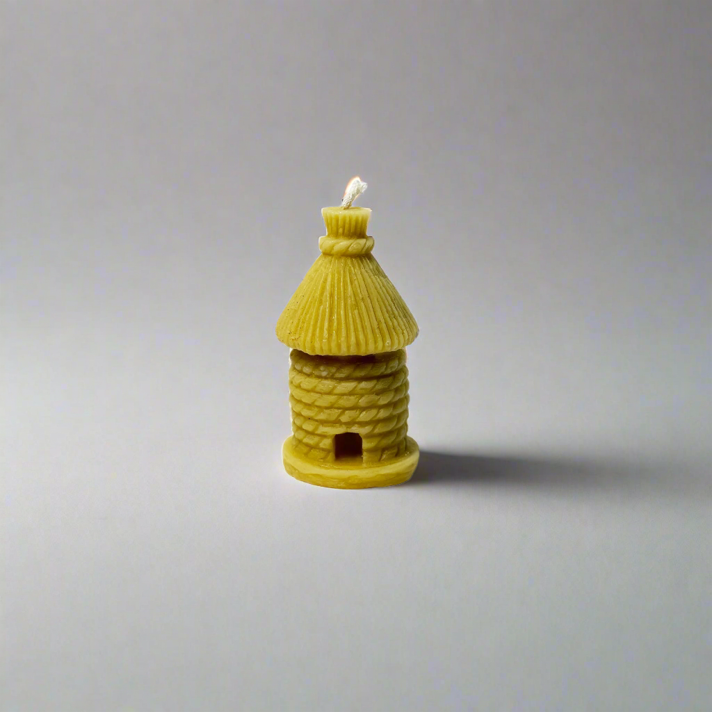 Bičių vaško žvakė - avilys